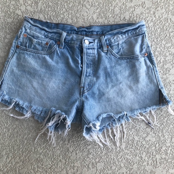 Levi's Pants - Levi' 501 distressed jean shorts size 30